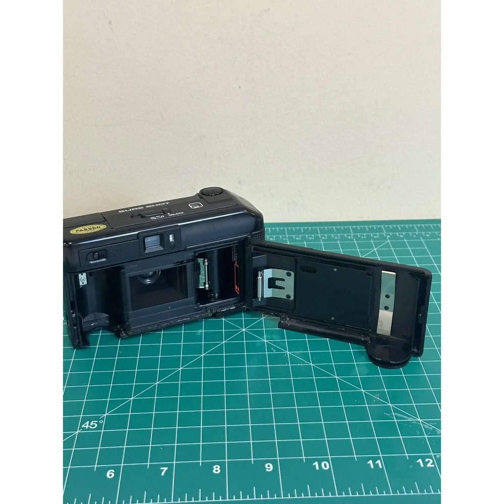 Canon Auto Focus Sure Shot Camera‎ ( Not tested & Back Does Not Shut)